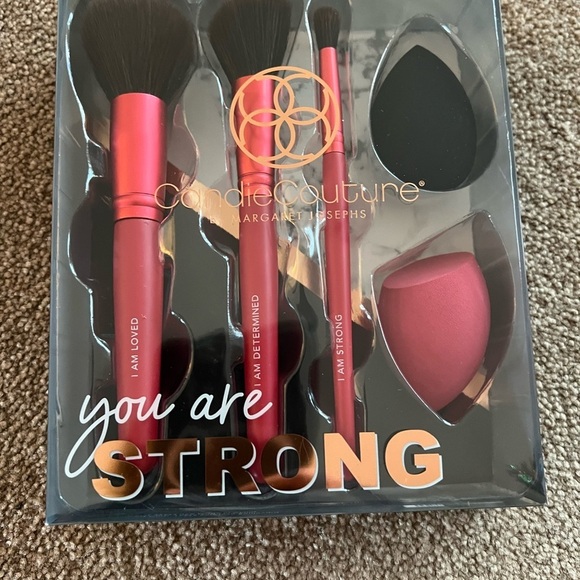 New Candie Couture Brush Set - Picture 3 of 6